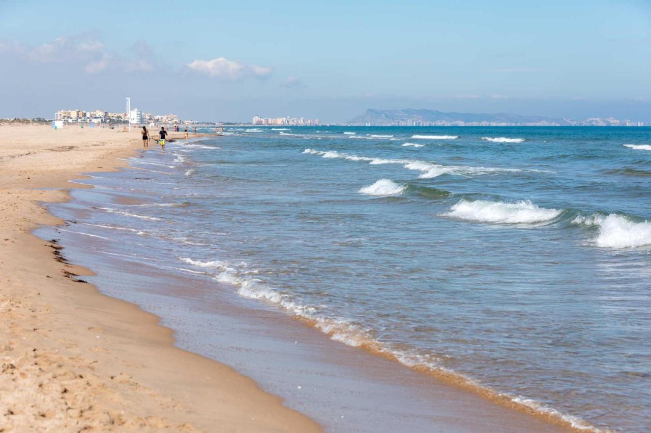 Apartamento 1ª Linea En Playa De Gandia Bagian luar foto